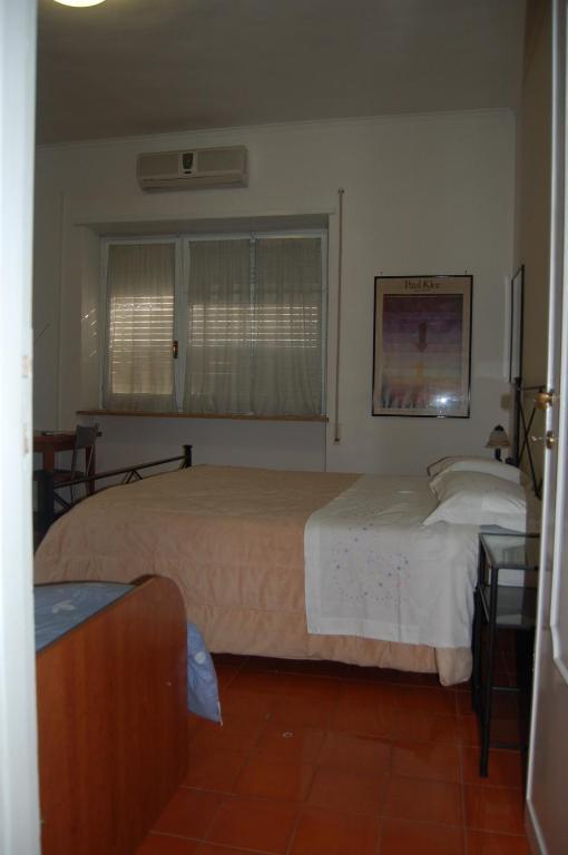 Hotel Villa Clara Тиволи Стая снимка