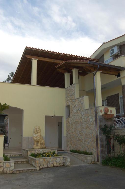 Hotel Villa Clara Тиволи Екстериор снимка