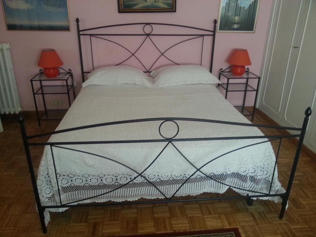 Hotel Villa Clara Тиволи Стая снимка
